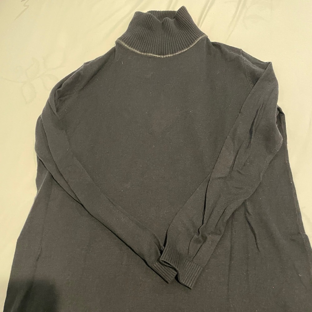 525 American turtle neck sweater, size xs